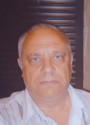 Евгений из Казани 72 года