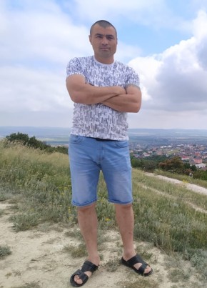 Виталий, 40, Россия, Волхов