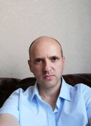 Сергей из Гатчины 45 лет