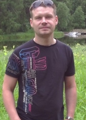 Роман, 45, Россия, Гатчина