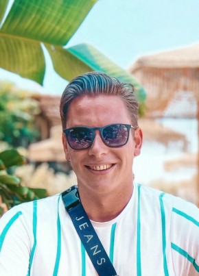 Александр из Иркутска 37 лет