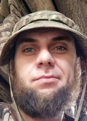 Yuriy, 33, Russia, Donetsk