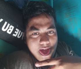 Robert Gila, 28, Cadiz
