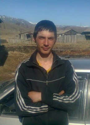 Денис из Горно-Алтайска 36 лет