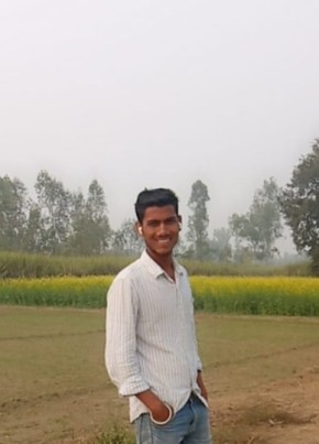 Usman Ali, 18, India, Maholi