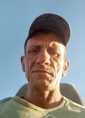 Андрей из Русской Поляны 43 года