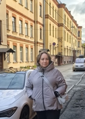 Татьяна из Санкт-Петербурга 48 лет
