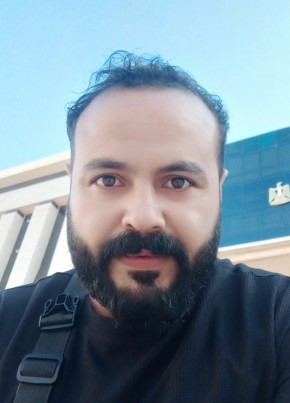 Ahmed Ali из مدينة الإسماعيلية 32 года