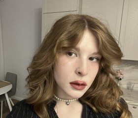Вика, 21, Izhevsk