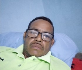 José Luis natera, 51, Caracas