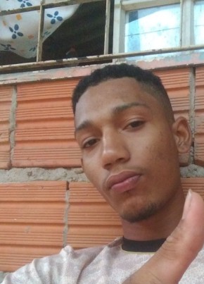 Elias, 20, República Federativa do Brasil, Brasília