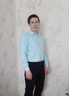 Степан, 21, Россия, Балахта