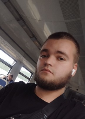 Даниил из Санкт-Петербурга 24 года