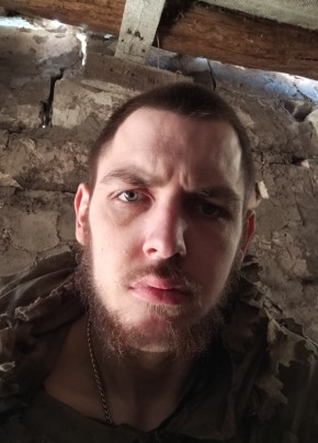 Александр из Брянска 24 года