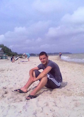 вкВиталийБащенко, 34, Україна, Алчевськ