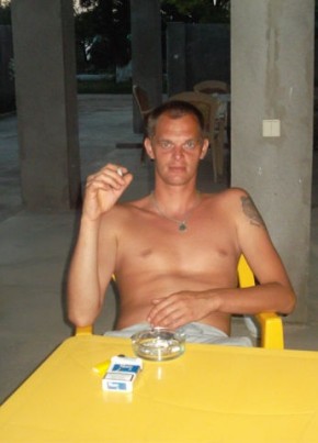 Александр, 46, Россия, Белая