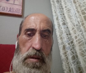 Sumoy, 60, Barcelona