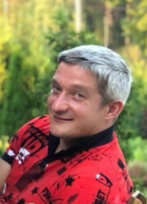 Максим из Колпино 40 лет
