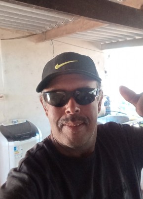 Alex из Passos 47 лет