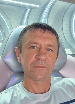 Александр из Алматы 47 лет