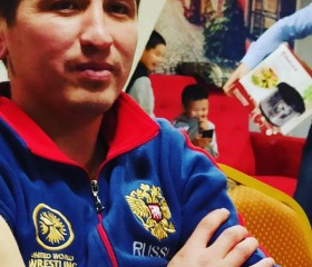 Ruslan, 34, Omsk