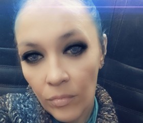 Yulya, 43, Yekaterinburg