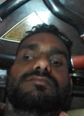 Vikey, 29, India, Yamunanagar