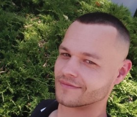 Andras, 28, Budapest XIX. keruelet