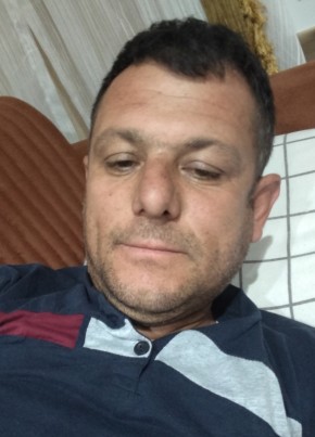 Erdem özkan из Edirne 44 года