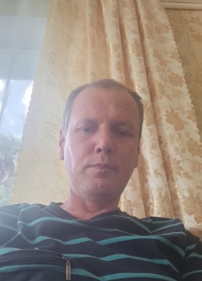 Yuriy, 45, Russia, Saint Petersburg