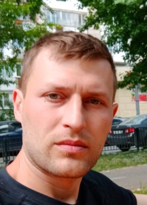 Максим, 27, Россия, Саратов