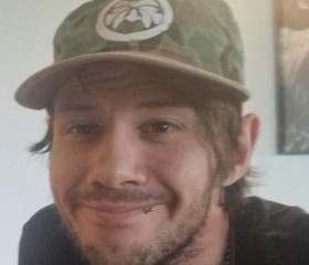 William, 36, Worcester