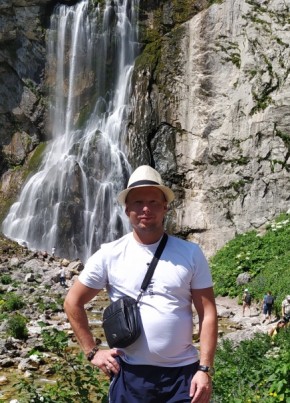 Олег, 38, Россия, Великий Устюг