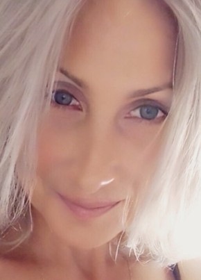 Lora, 48, Russia, Volgograd