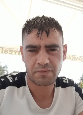 Serkan Saritas, 37, Türkiye Cumhuriyeti, Afyonkarahisar
