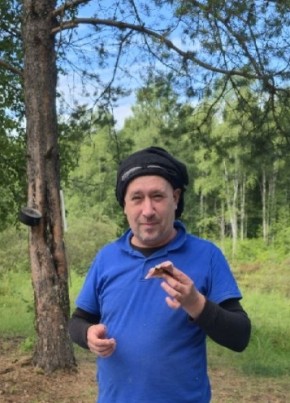 Михаил из Ухты 44 года