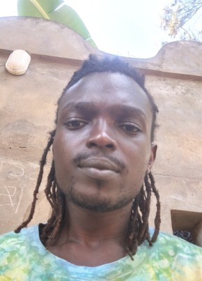 Kevin из Mombasa 33 года