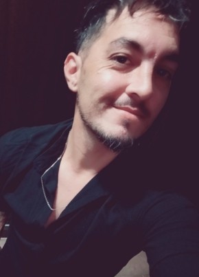 Niko из Pergamino 32 года