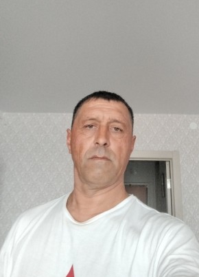 Дмитрий из Омска 50 лет