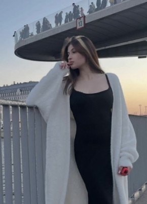 Елена из Москвы 22 года
