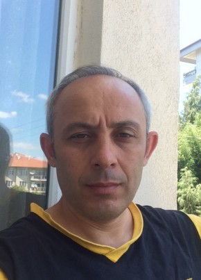 Fuat, 43, Türkiye Cumhuriyeti, Büyükada