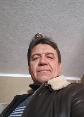 Yuriy, 50, Russia, Ilskiy