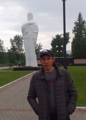 Ярик, 38, Россия, Видим