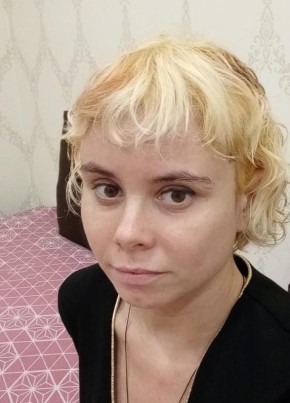 Анна, 32, Россия, Сургут