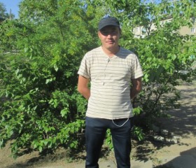 максим, 36 лет, Гусиноозёрск