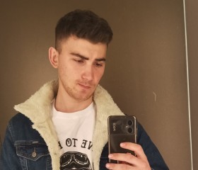 Tim, 27, Blagoveshchensk (Amur)