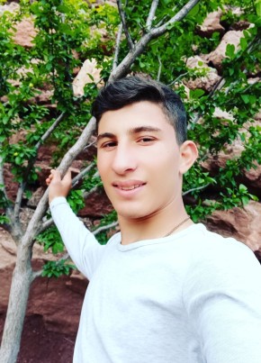 Muhammed, 19, Türkiye Cumhuriyeti, Şırnak
