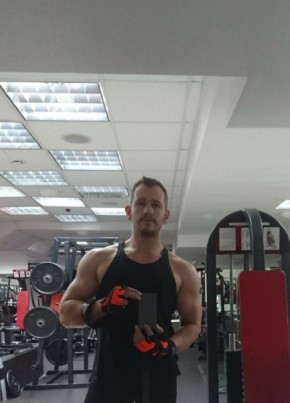 Artur, 38, Russia, Moscow