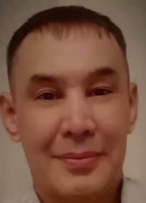 Р инат из Өскемена 42 года