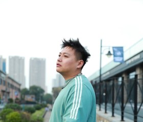 刘华强, 27, Xi an